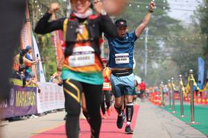 BIB: 47601
                            <button type="button" onclick="openModal(8240826)" class="btn btn-primary btn-sm float-right btn-popup" data-toggle="modal" data-target=".modal-high-quality">
                        <i class="fas fa-shopping-cart"></i> Add to Cart
                    </button>
                                            <button type="button" onclick="isThisMe(8240826, true)" class="btn btn-success btn-sm float-right btn-popup btn-isme hidden" data-toggle="tooltip" data-placement="bottom" title="นี่คือรูปของคุณใช่ไหม คลิกที่นี่เพื่อเอาเข้าอัลบั้ม">
                        <i class="fas fa-plus"></i> Add to album
                    </button>
                    <button type="button" onclick="isThisMe(8240826, false)" class="btn btn-warning btn-sm float-right btn-popup btn-isnotme hidden">
                        <i class="fas fa-ban"></i> Remove from album
                    </button>